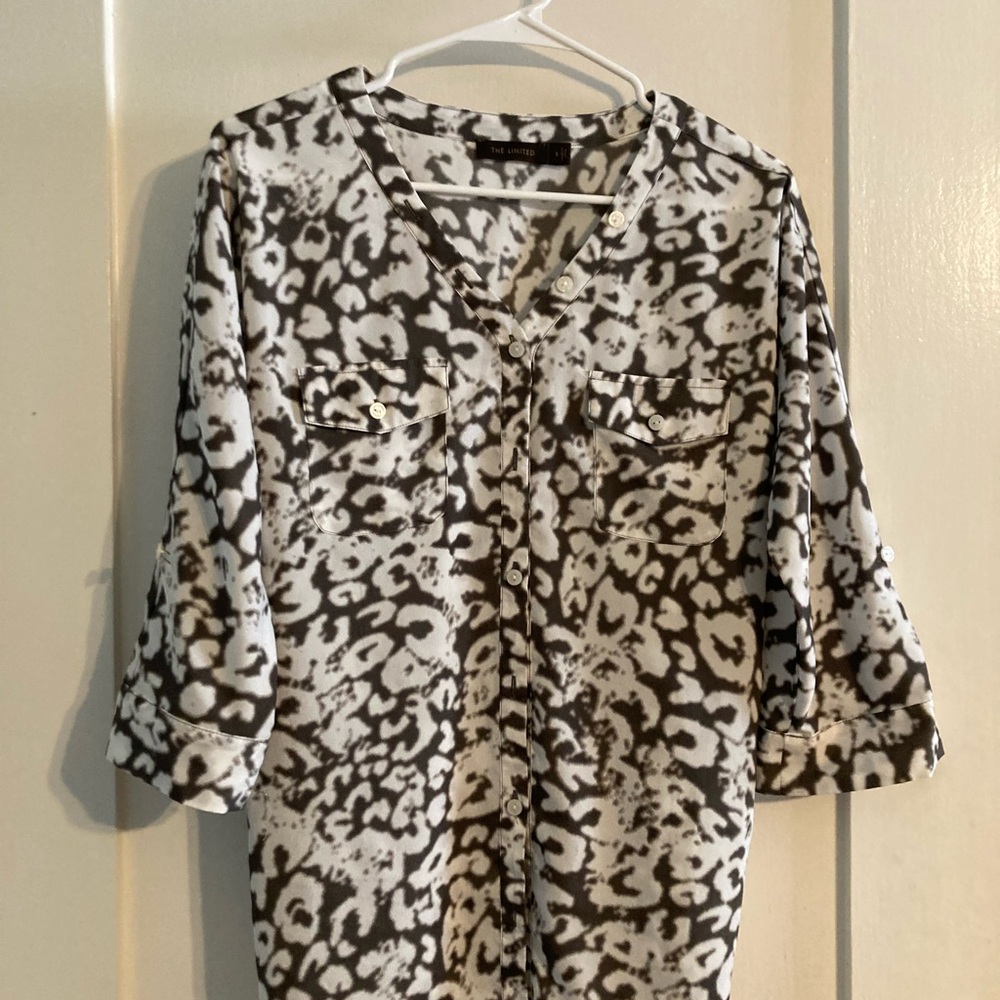 Stylish Black and White Women's Top